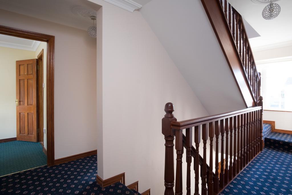 Anbelle Lodge Голуей Екстериор снимка