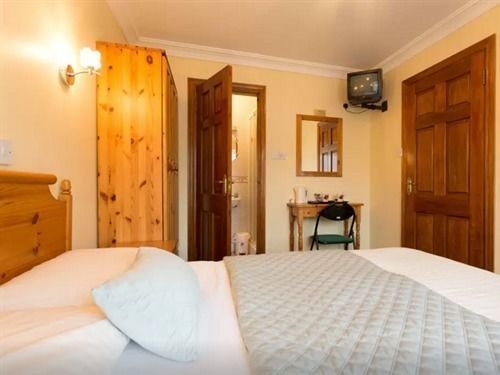 Anbelle Lodge Голуей Екстериор снимка