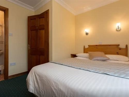 Anbelle Lodge Голуей Екстериор снимка